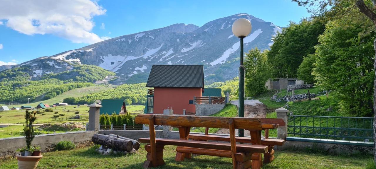 Guest House Tiha Noc Žabljak Zewnętrze zdjęcie